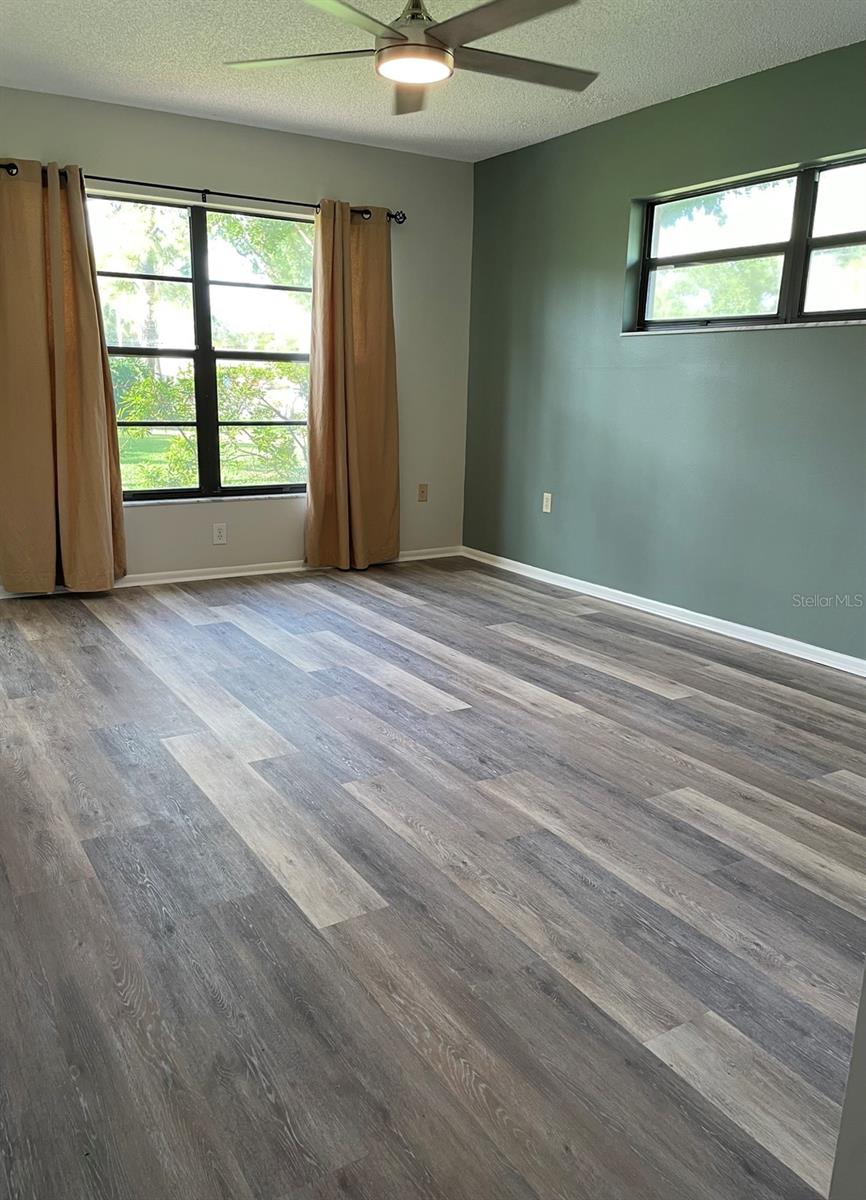 HORIZON TOWNHOUSES CONDO - Residential