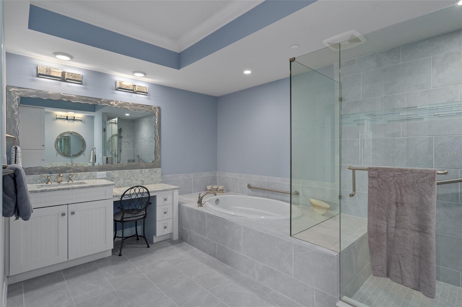 SUNSET POINTE AT - Residential
