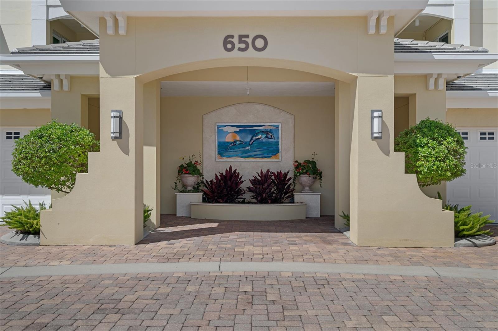 SUNSET POINTE AT - Residential