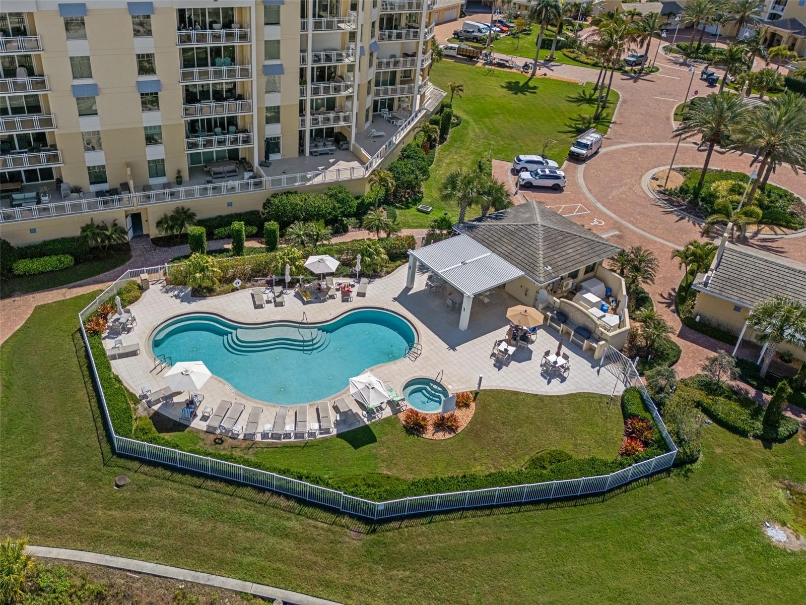 SUNSET POINTE AT - Residential