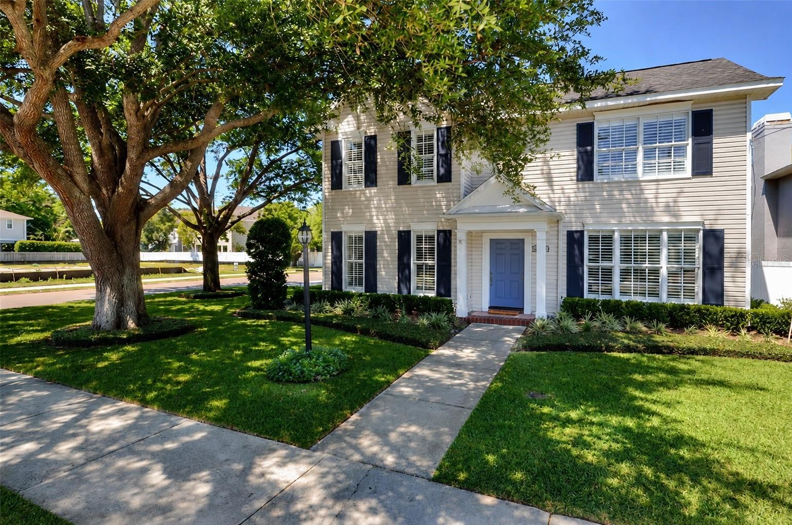 Data Entry Only. Closed sale entered for MLS comparable and statistical purposes. Property was not marketed through Stellar MLS.