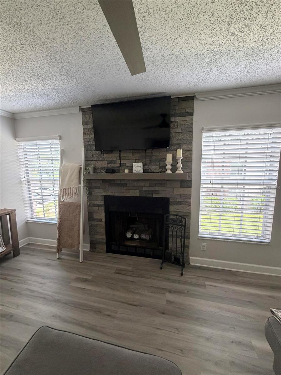 BONAVENTURE CONDO - Residential