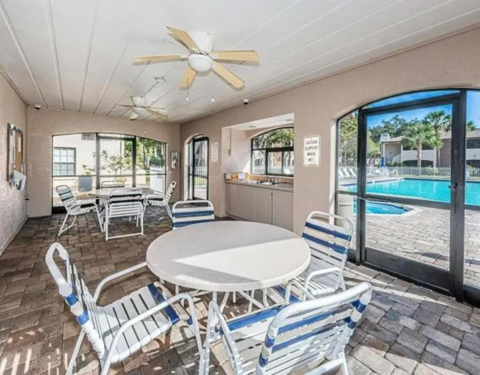 BONAVENTURE CONDO - Residential