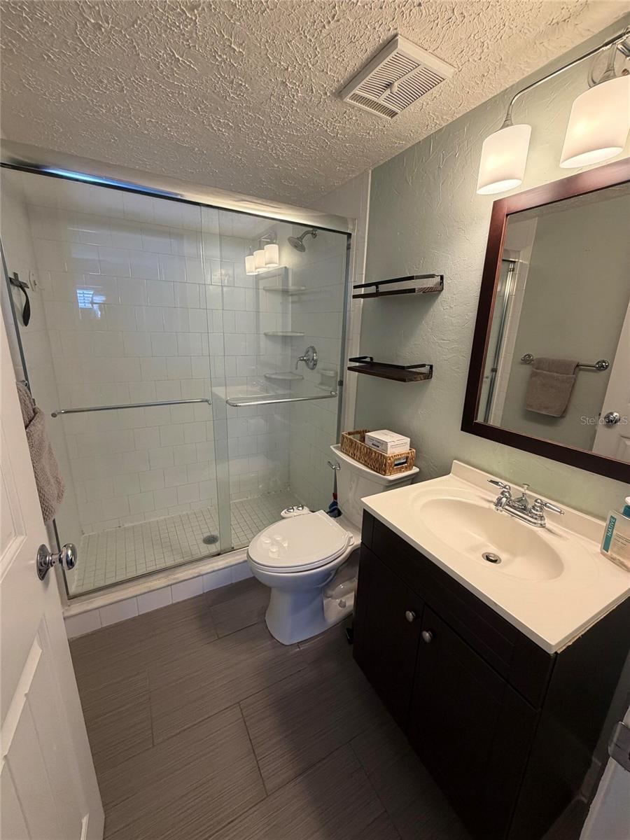 BONAVENTURE CONDO - Residential