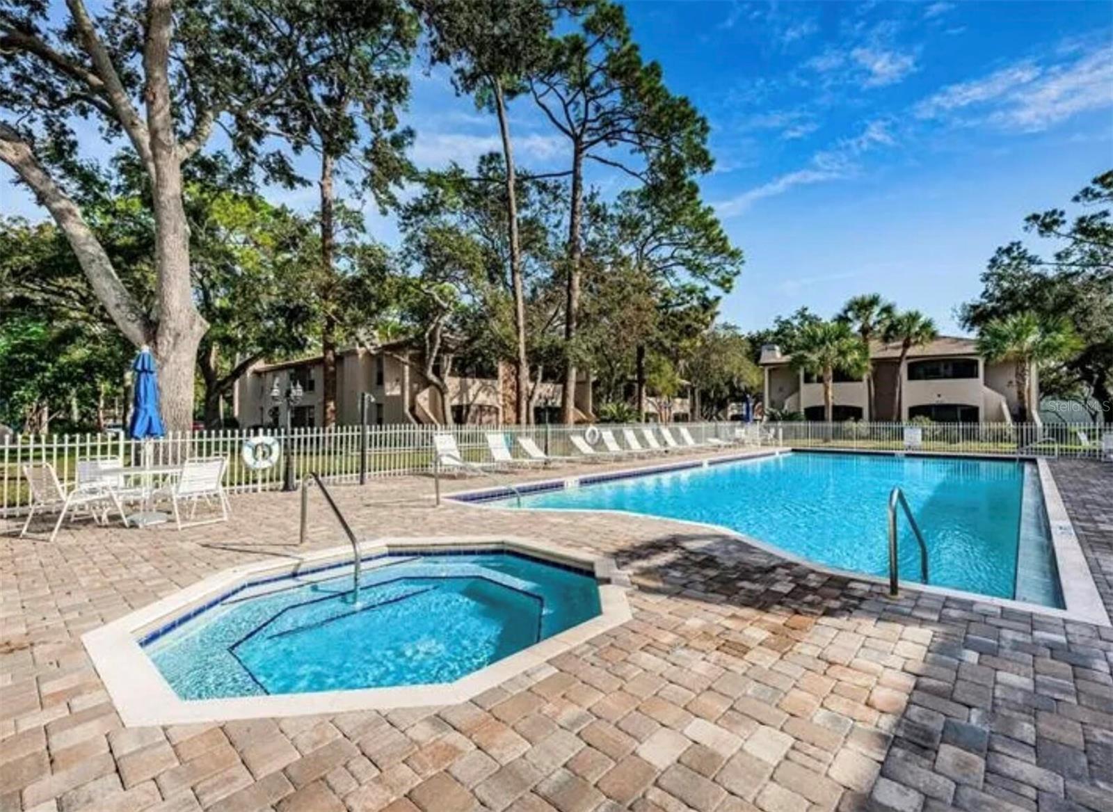 BONAVENTURE CONDO - Residential