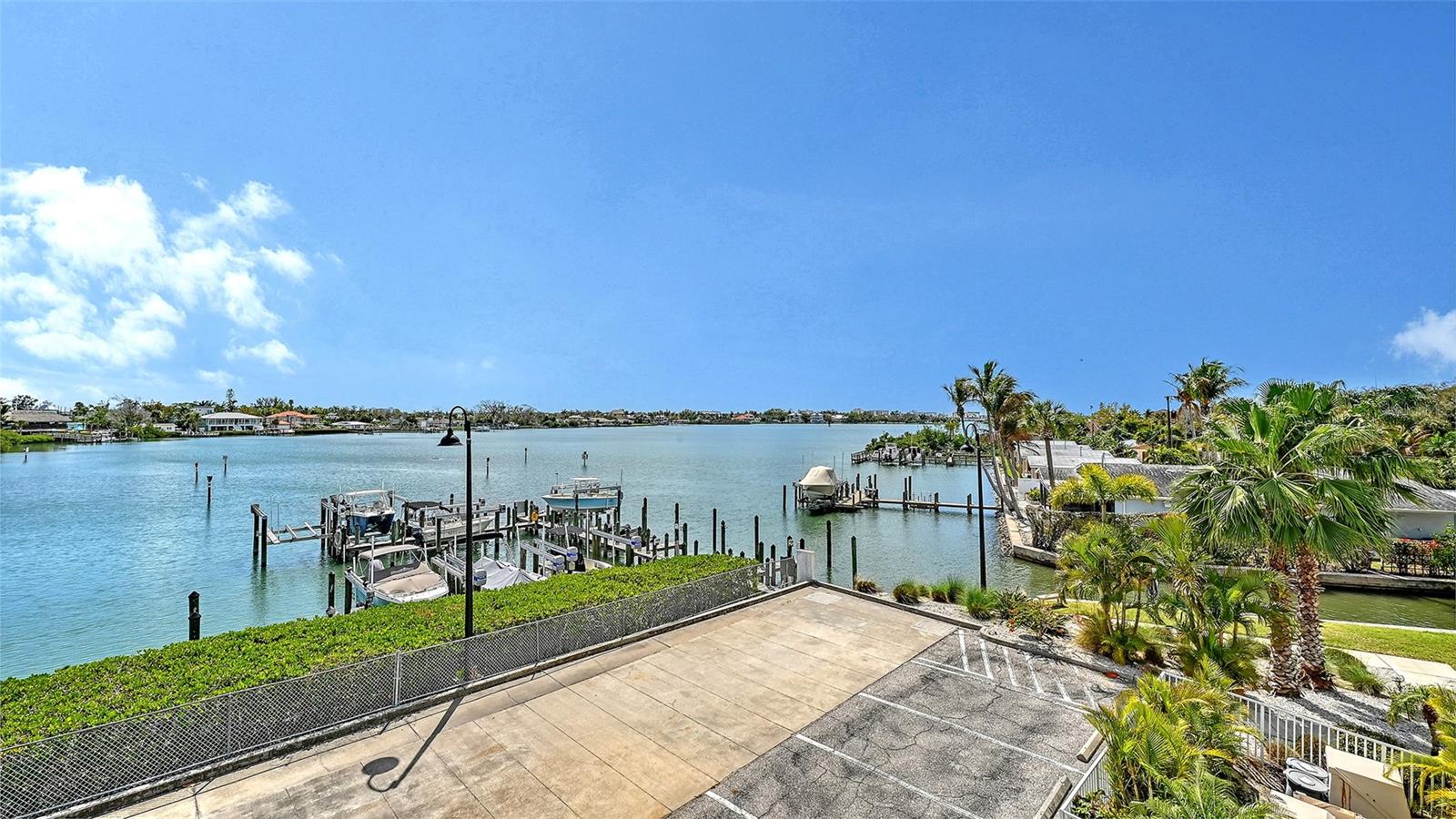 THE HARBOR VILLAS AT DONA BAY - Residential