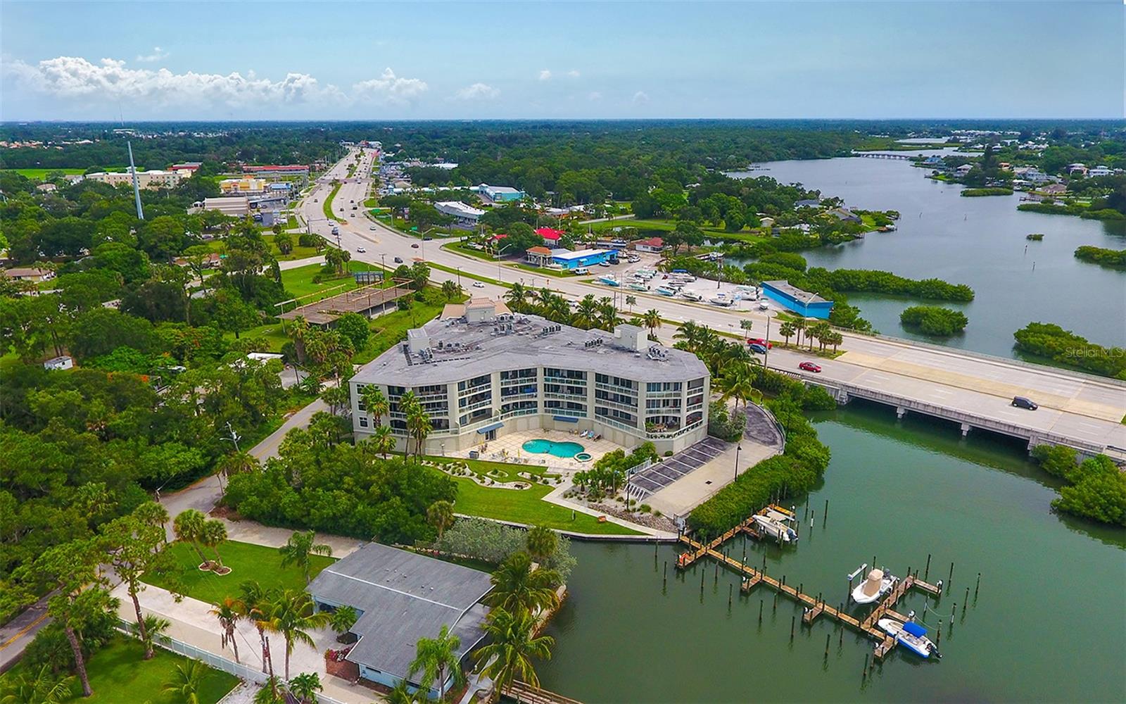 THE HARBOR VILLAS AT DONA BAY - Residential