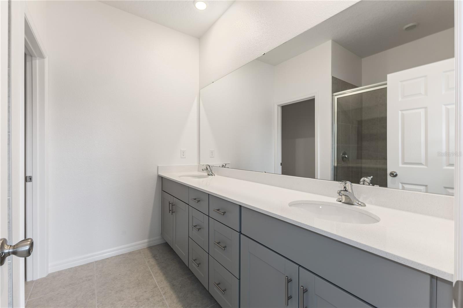 HIGHFIELD AT TWISTED OAKS - Residential
