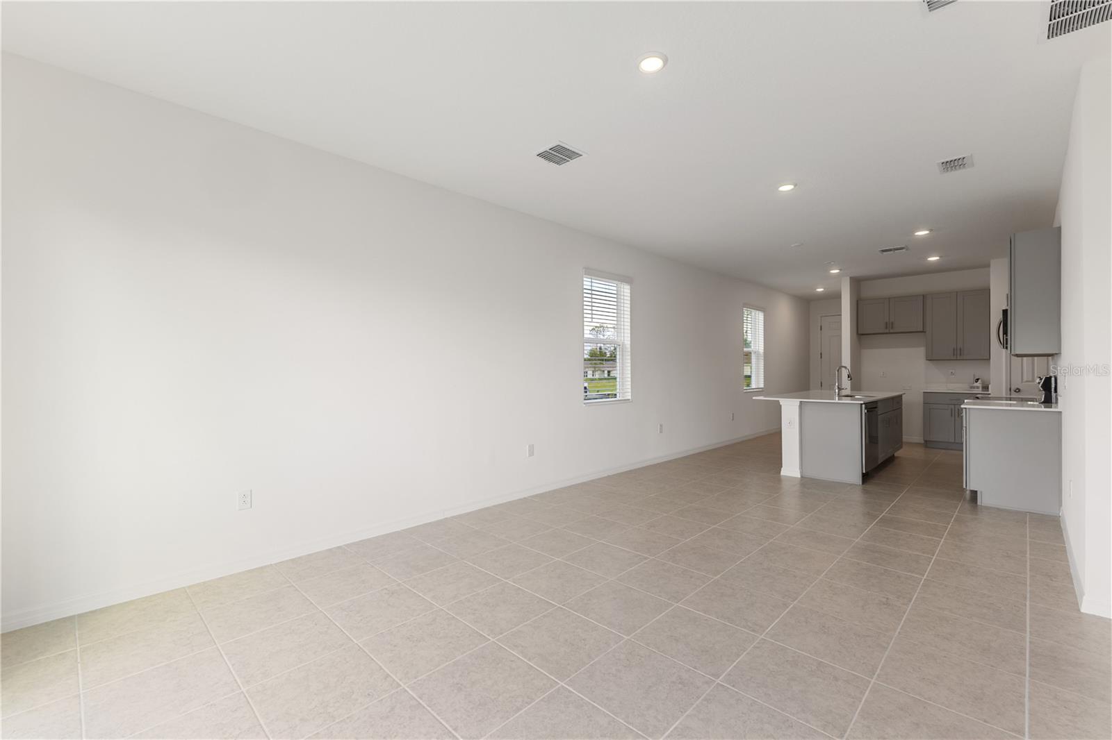 HIGHFIELD AT TWISTED OAKS - Residential