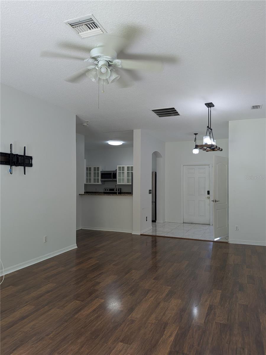 LIVE OAK PRESERVE PH 1E VILLAGE - Residential Lease