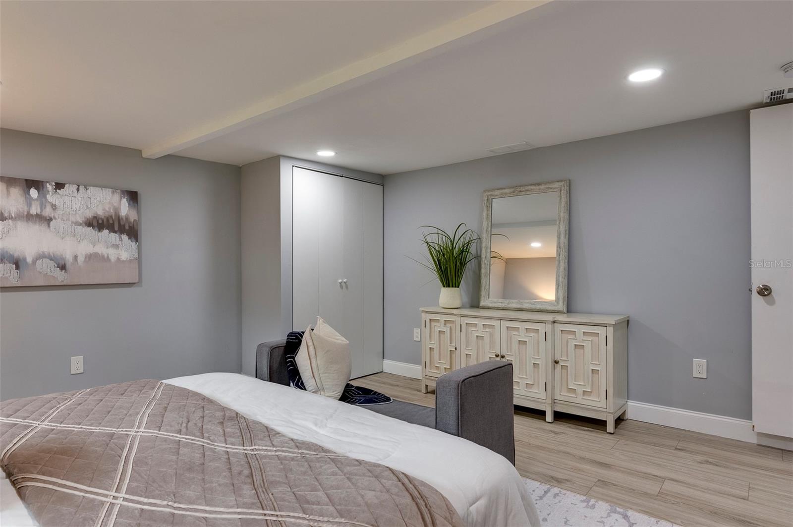 HERCHEL HEIGHTS 3RD ADD U - Residential Lease