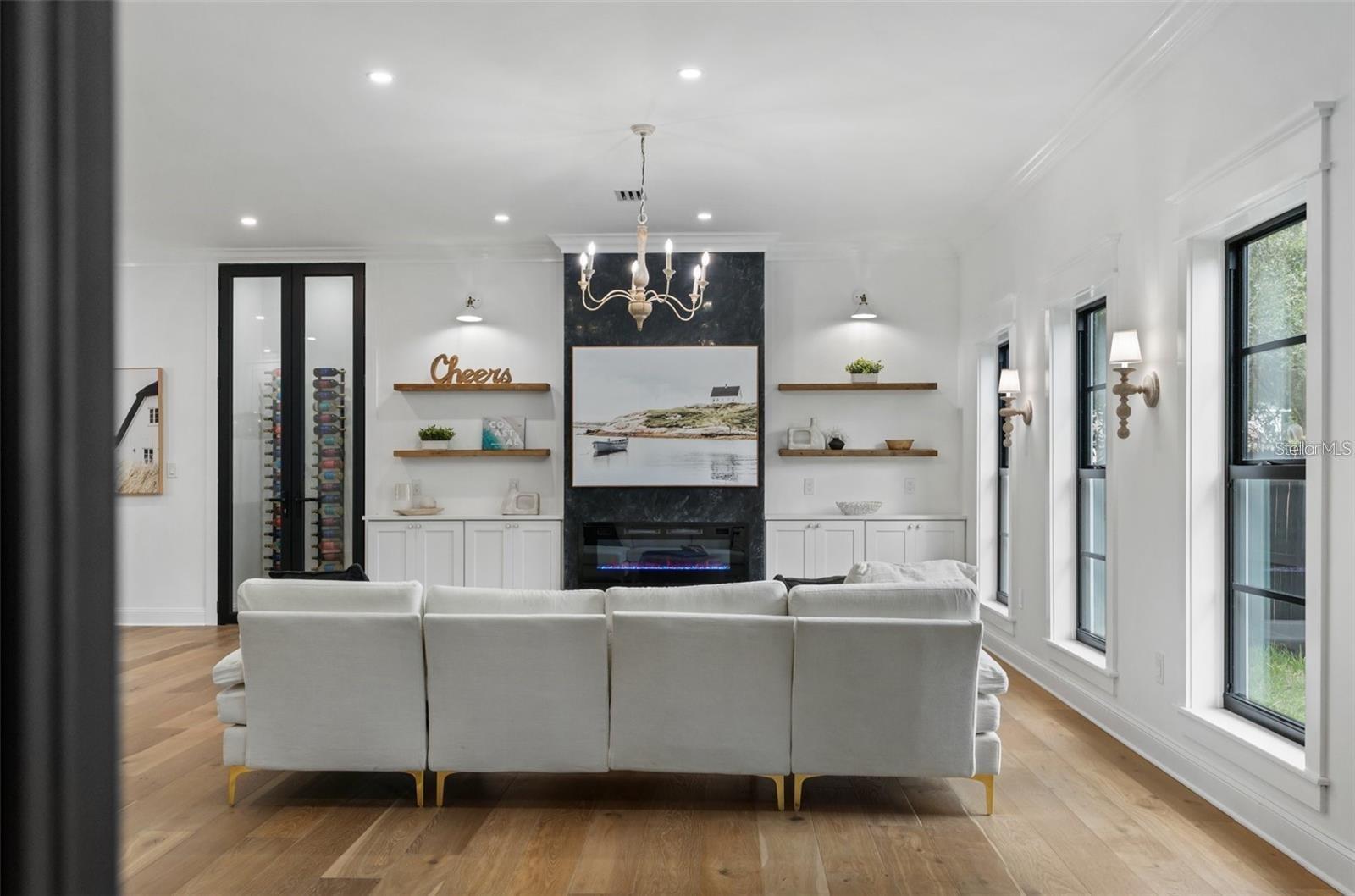 PALMA CEIA PARK - Residential Lease