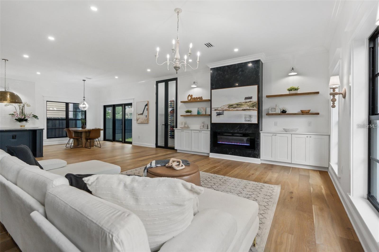 PALMA CEIA PARK - Residential Lease