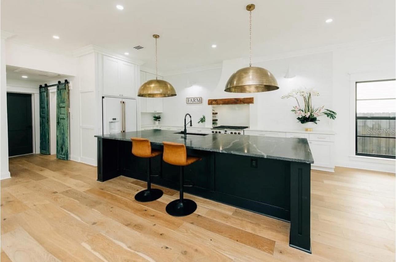 PALMA CEIA PARK - Residential Lease