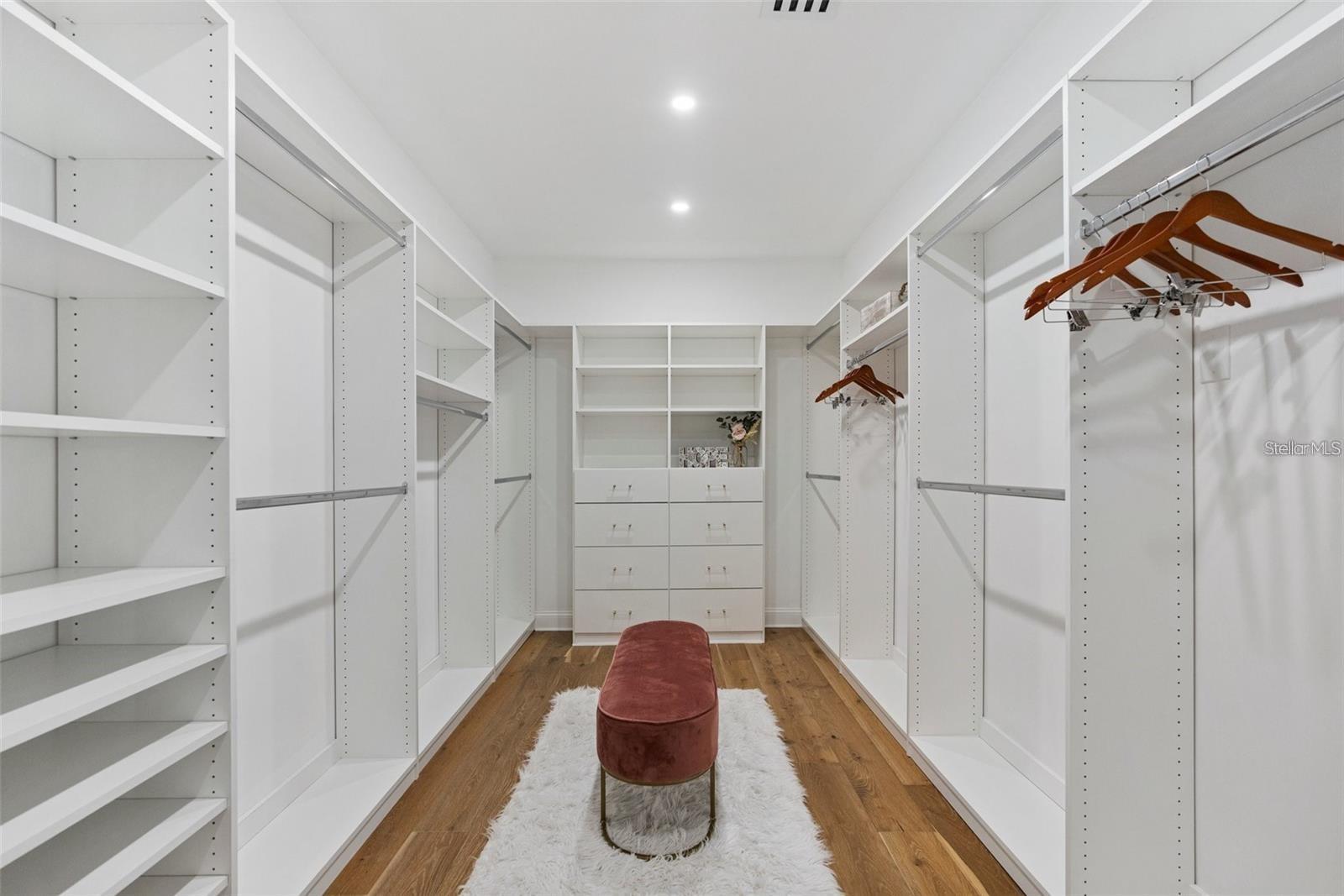 PALMA CEIA PARK - Residential Lease