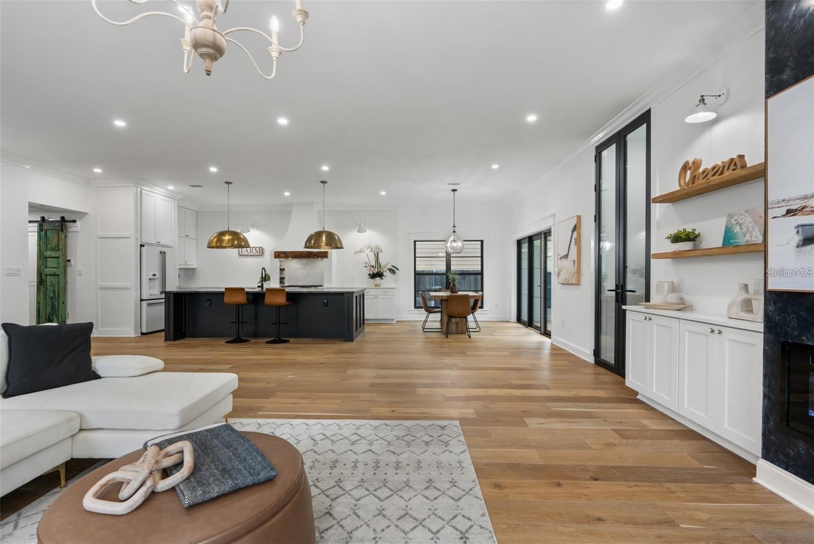 PALMA CEIA PARK - Residential Lease