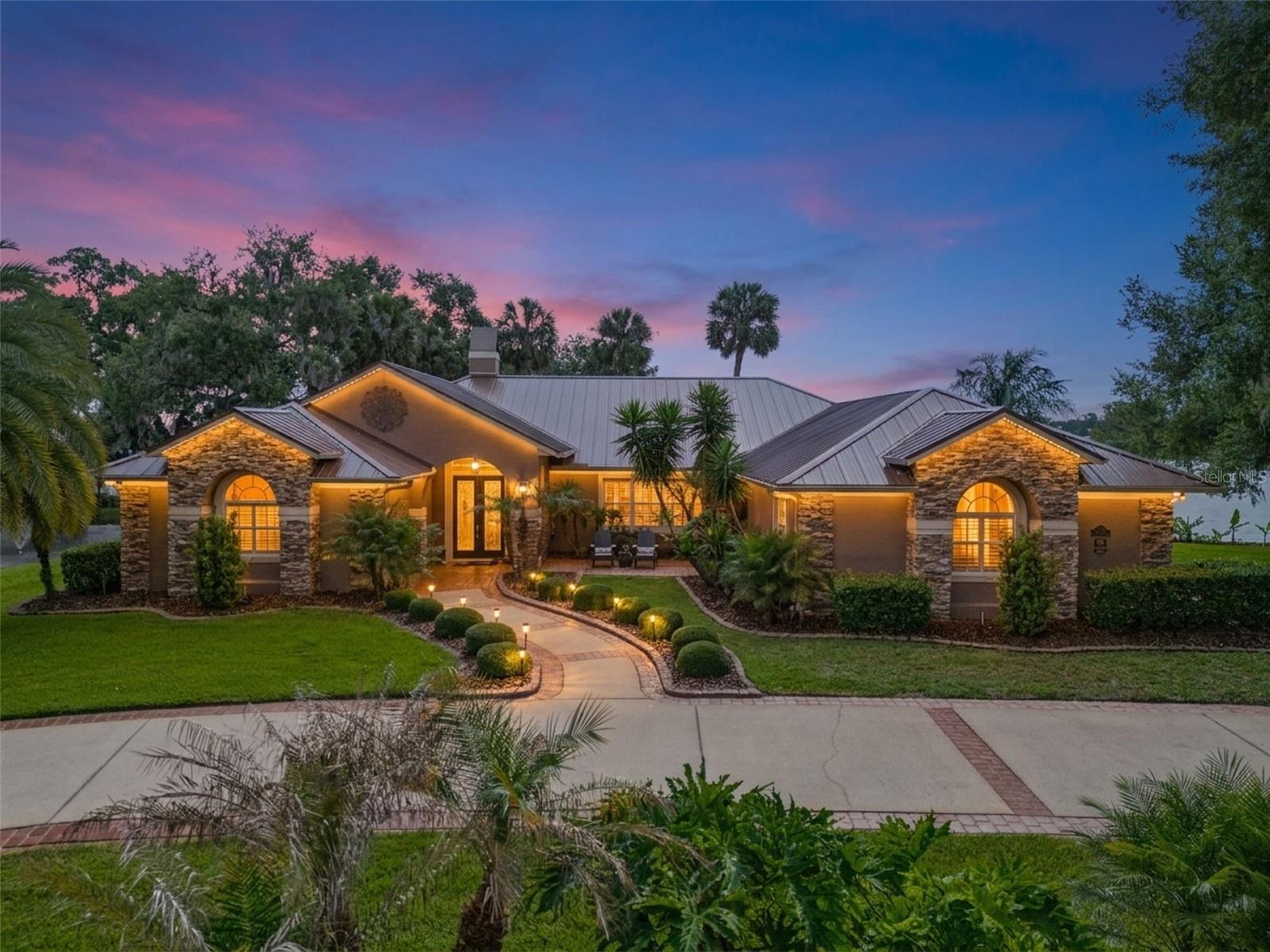 SQUIRREL POINT SUB - Residential