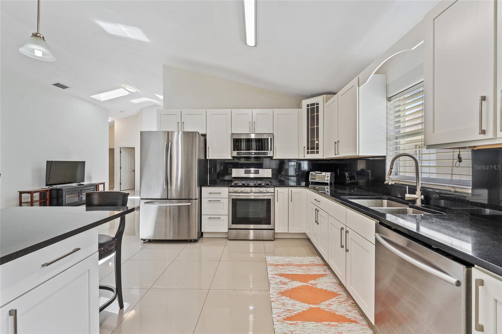 INDIAN RIDGE VILLAS PH 04 - Residential Lease