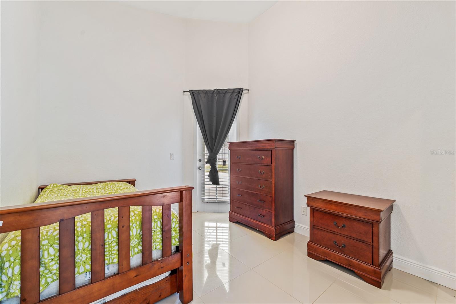INDIAN RIDGE VILLAS PH 04 - Residential Lease
