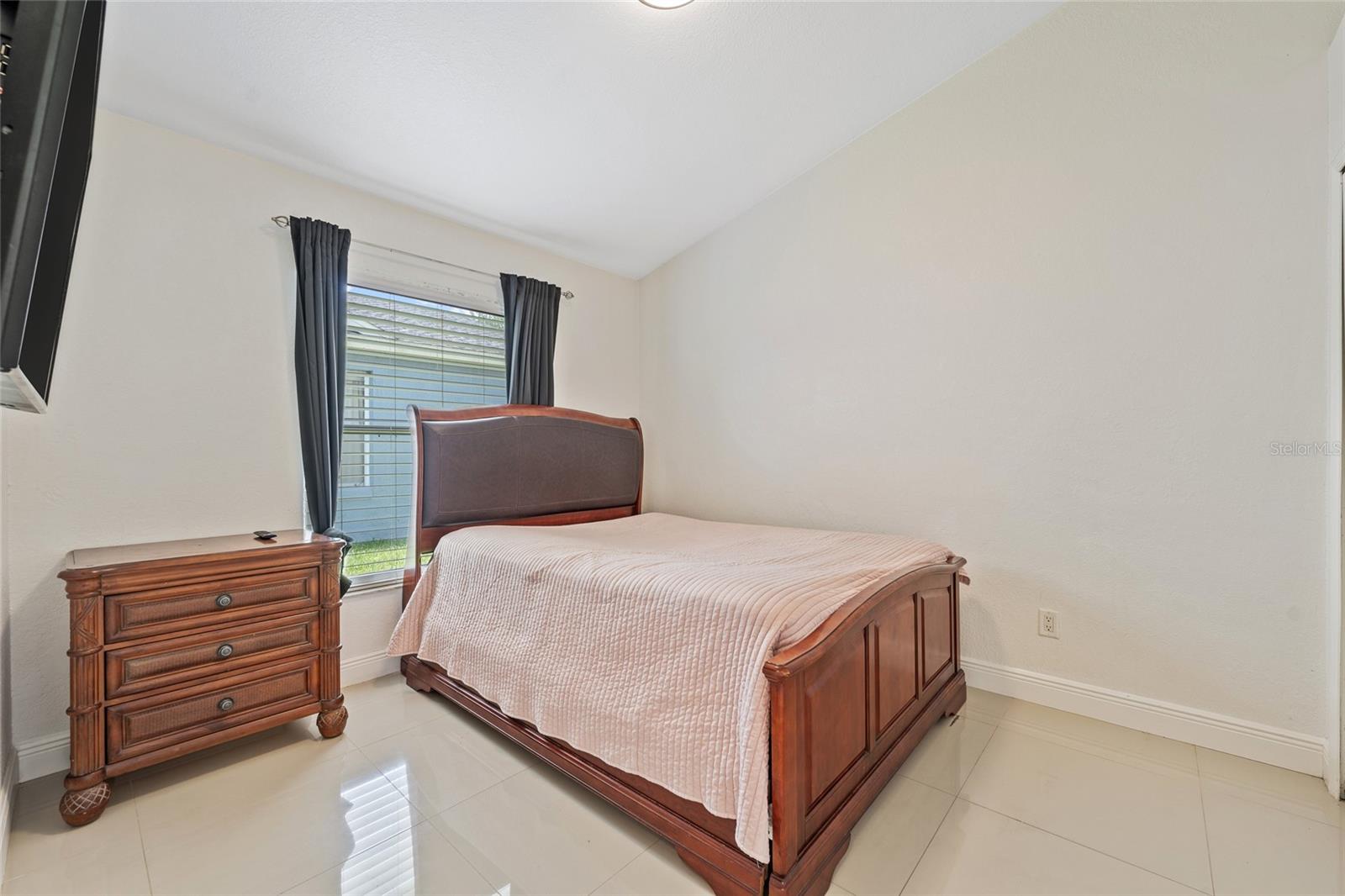 INDIAN RIDGE VILLAS PH 04 - Residential Lease