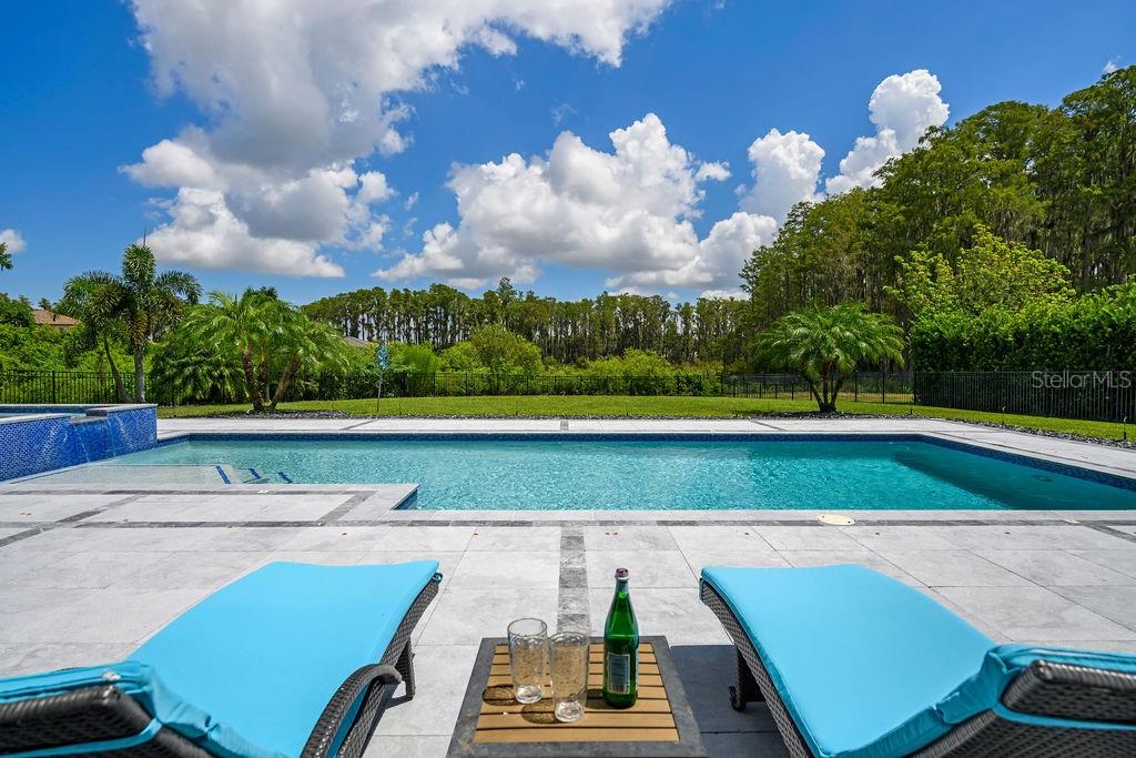 WATERSTONE - Residential