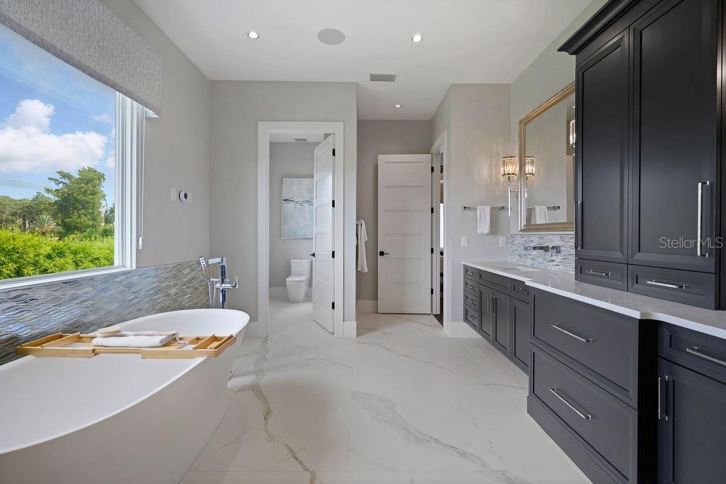 WATERSTONE - Residential