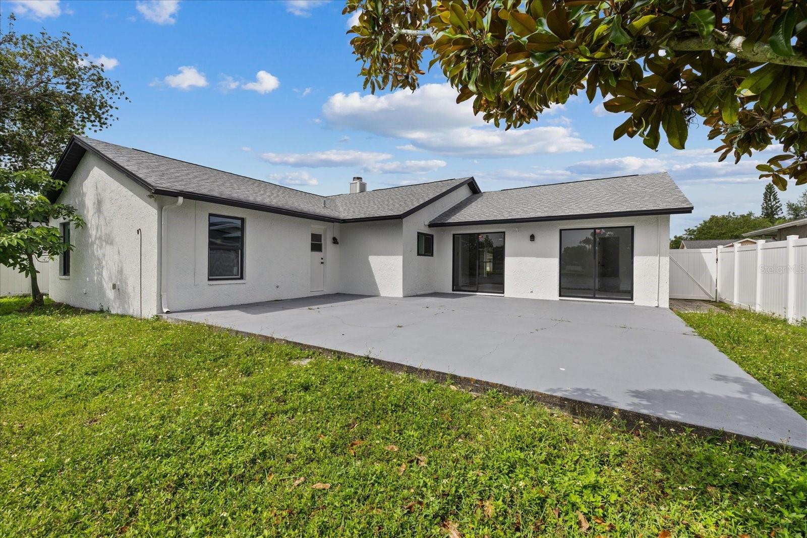 BAY PORT COLONY PH III UN 1 - Residential