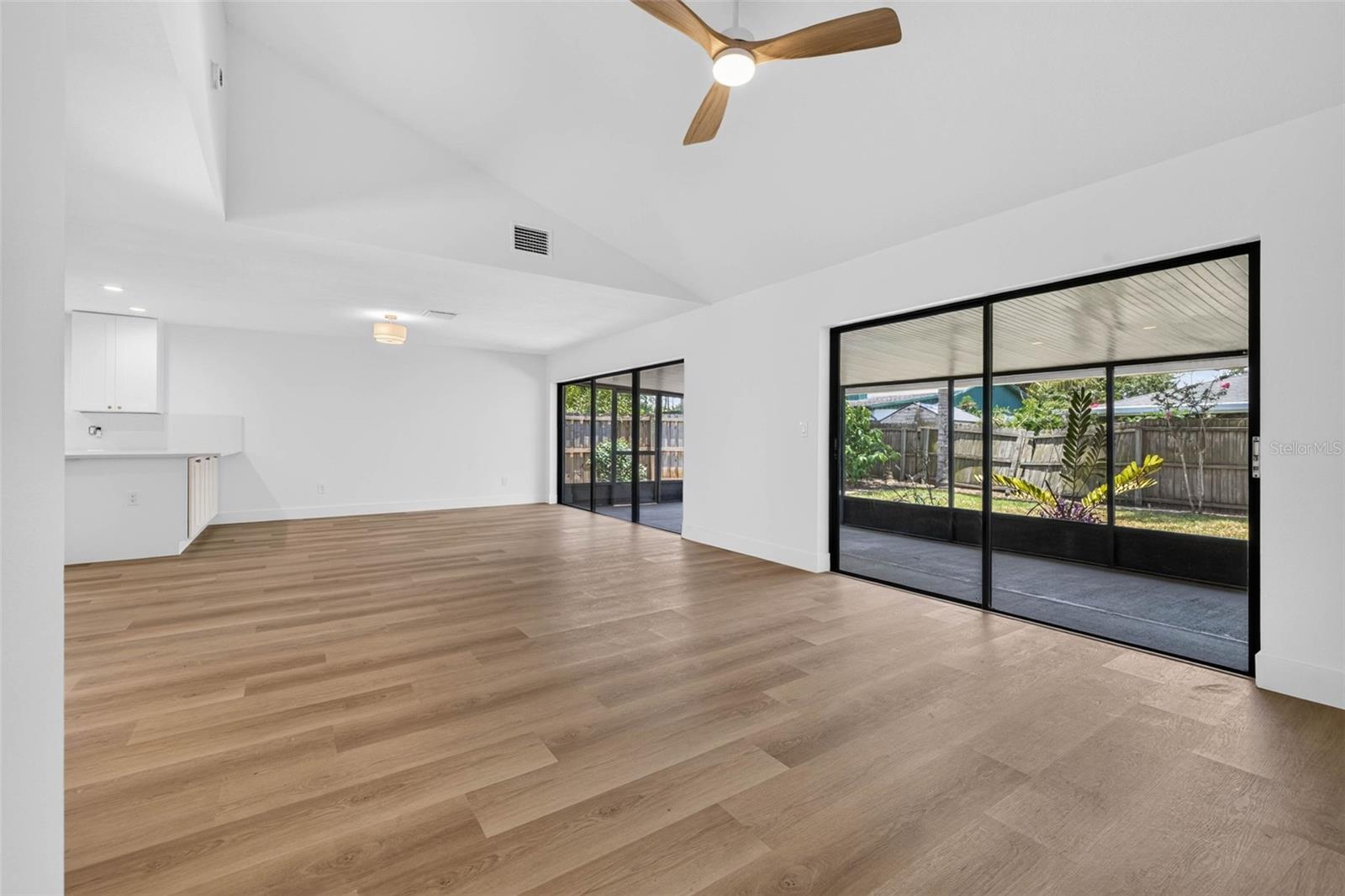COUNTRY PLACE WEST UNIT I - Residential