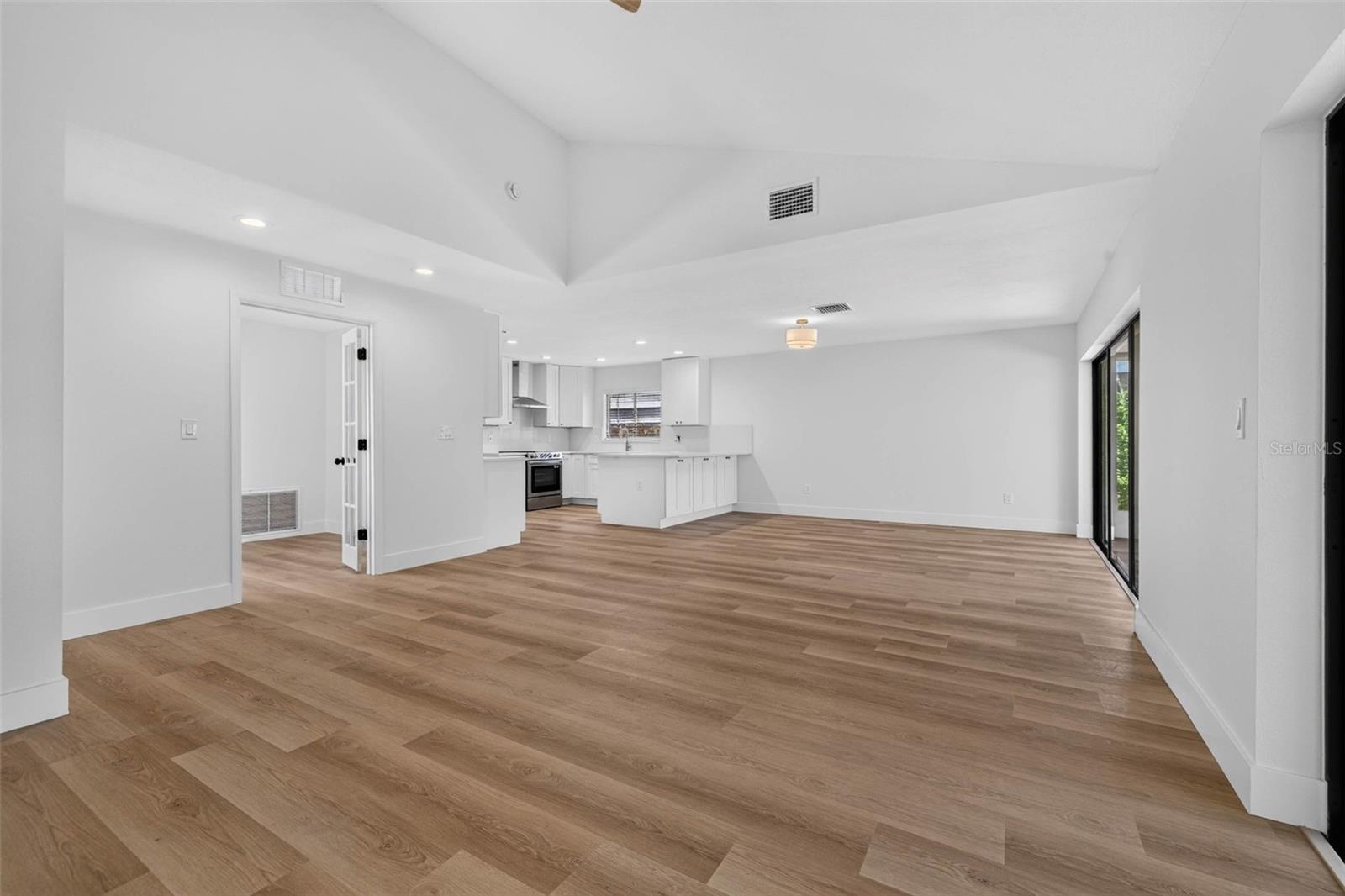 COUNTRY PLACE WEST UNIT I - Residential