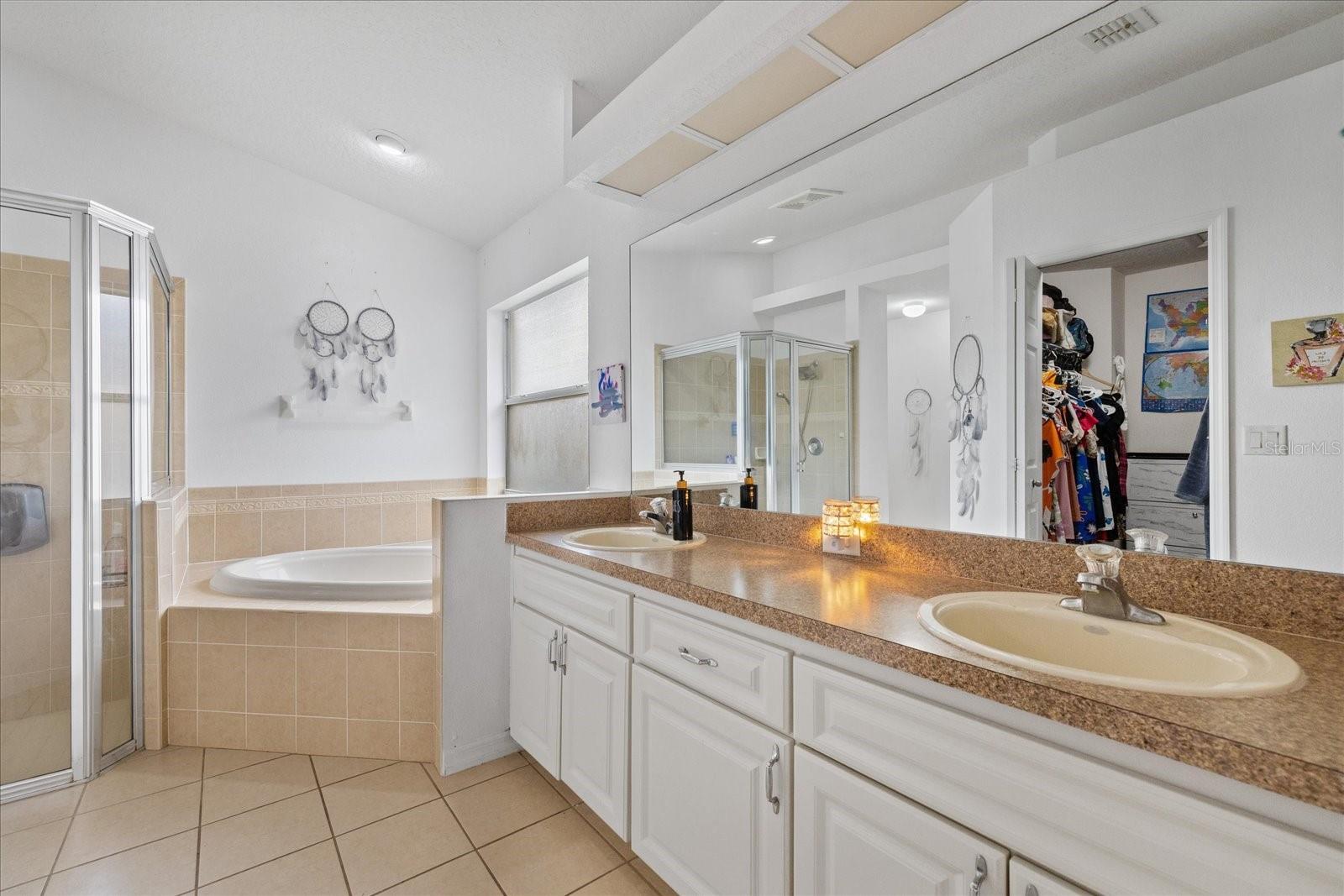 RIVER RIDGE COUNTRY CLUB PH 06 - Residential