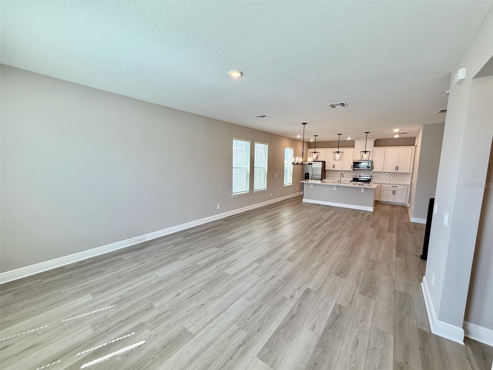 SILVERLEAF RESERVE AT HAMLIN - Residential Lease