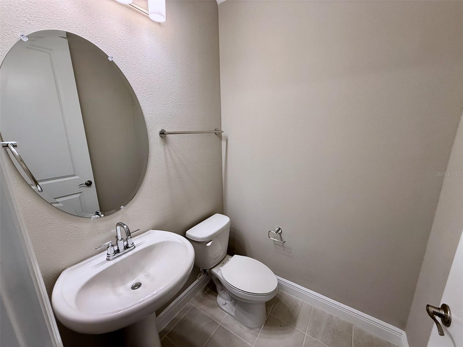 SILVERLEAF RESERVE AT HAMLIN - Residential Lease