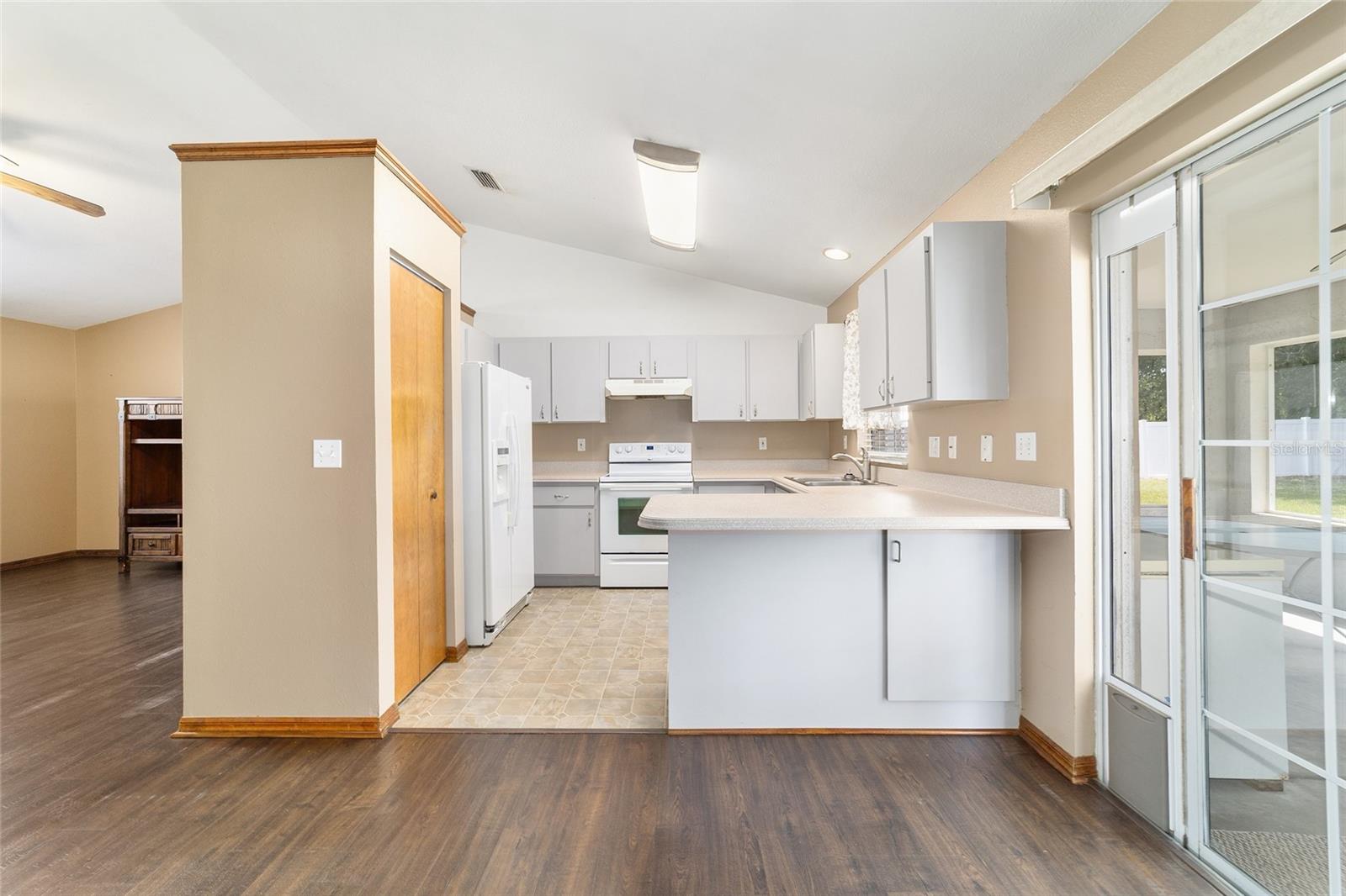 BELLEVIEW RIDGE ESTATE - Residential