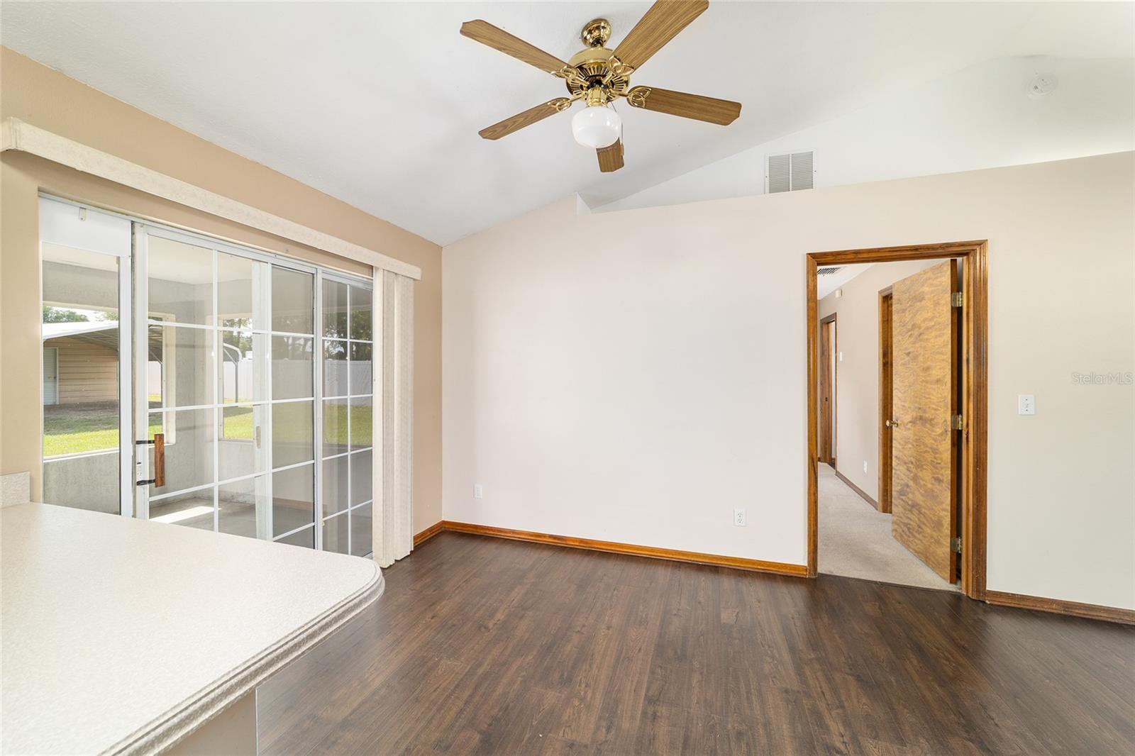 BELLEVIEW RIDGE ESTATE - Residential