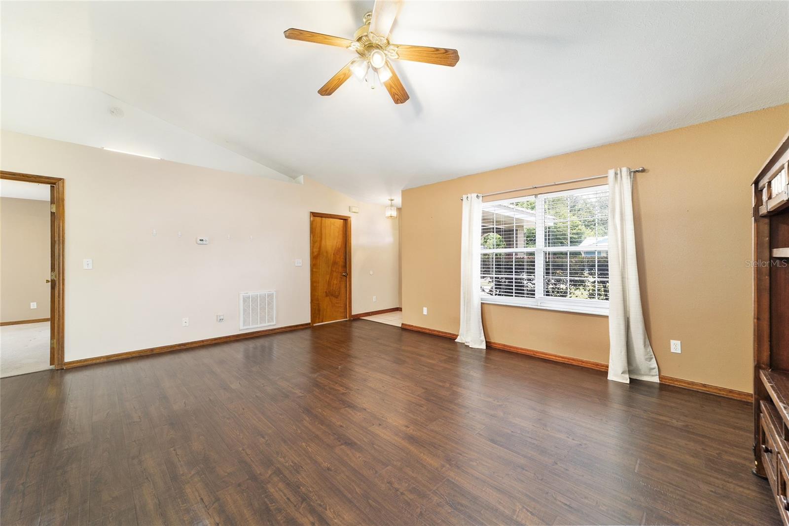 BELLEVIEW RIDGE ESTATE - Residential