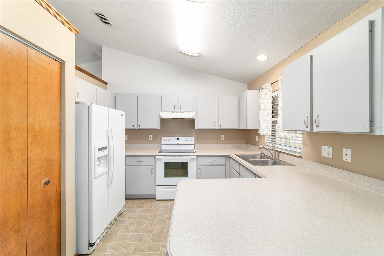 BELLEVIEW RIDGE ESTATE - Residential