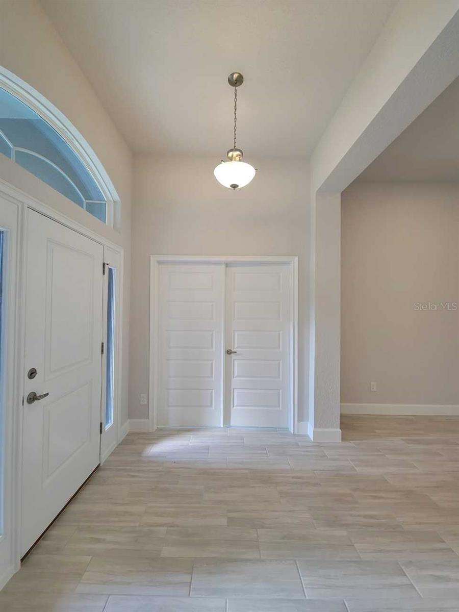 OCALA WATERWAY ESTATE - Residential