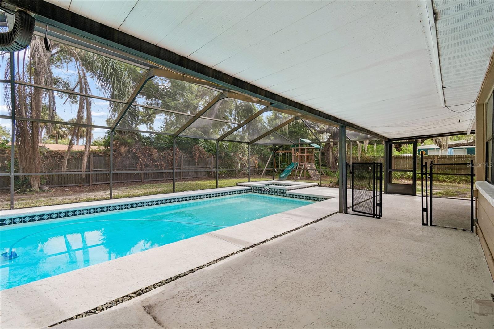 TEMPLE TERRACE RIVERSIDE SUBDIVISION - Residential