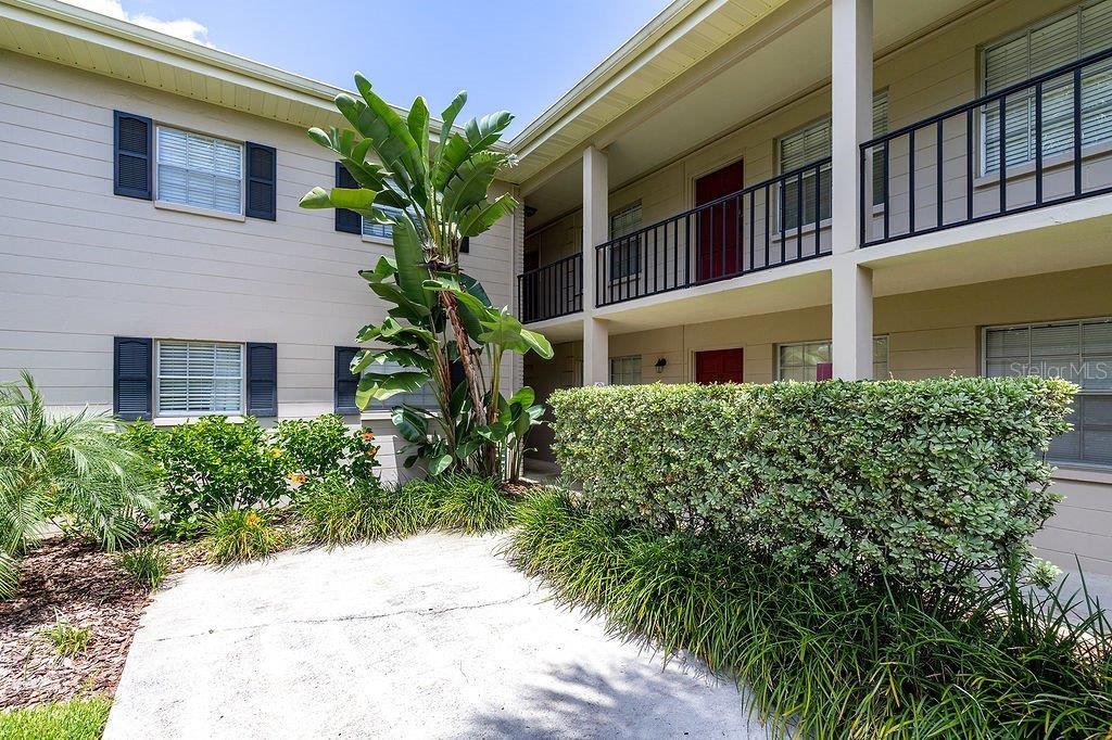 TAMPA BAYSHORE VILLAS CONDOMIN - Residential Lease