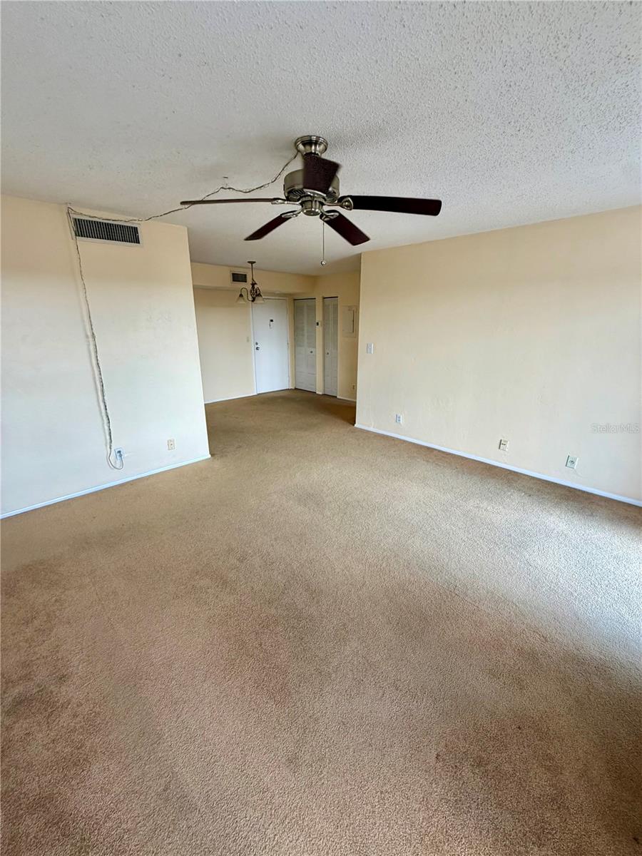 RAINTREE - Residential