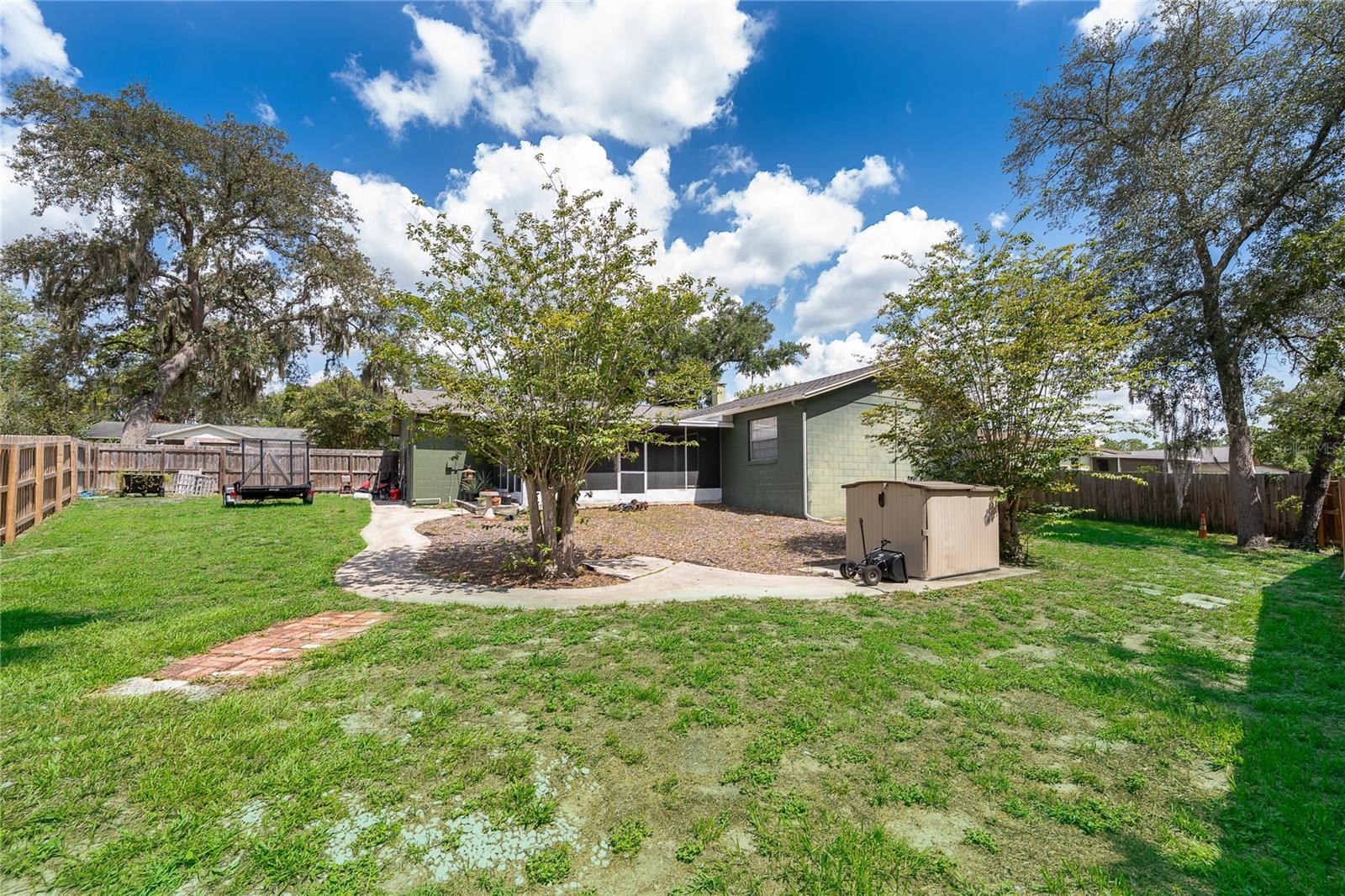 WEKIVA HUNT CLUB 1 FOX HUNT SEC 1 - Residential