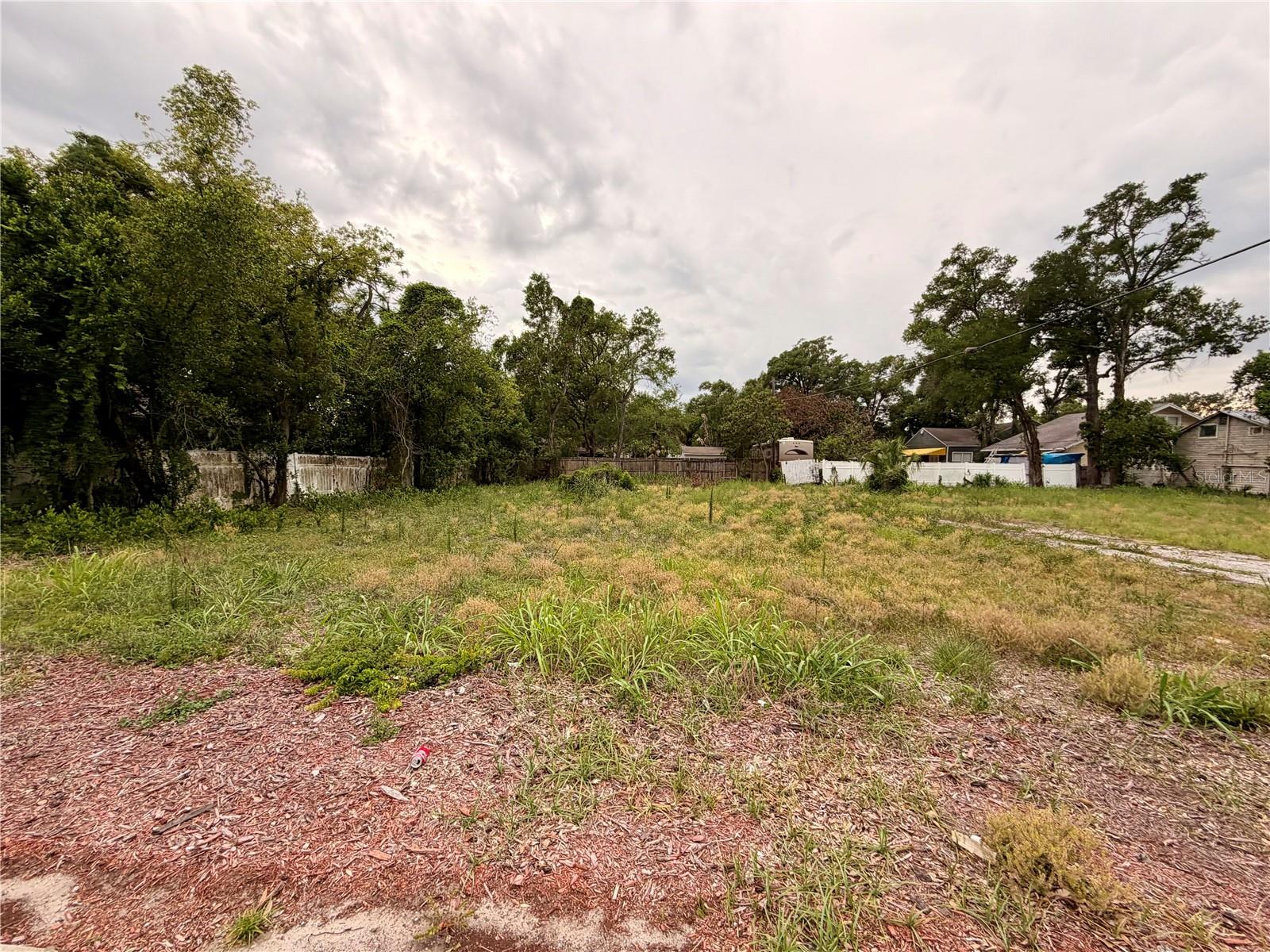 FLORIDA PLACE - Land