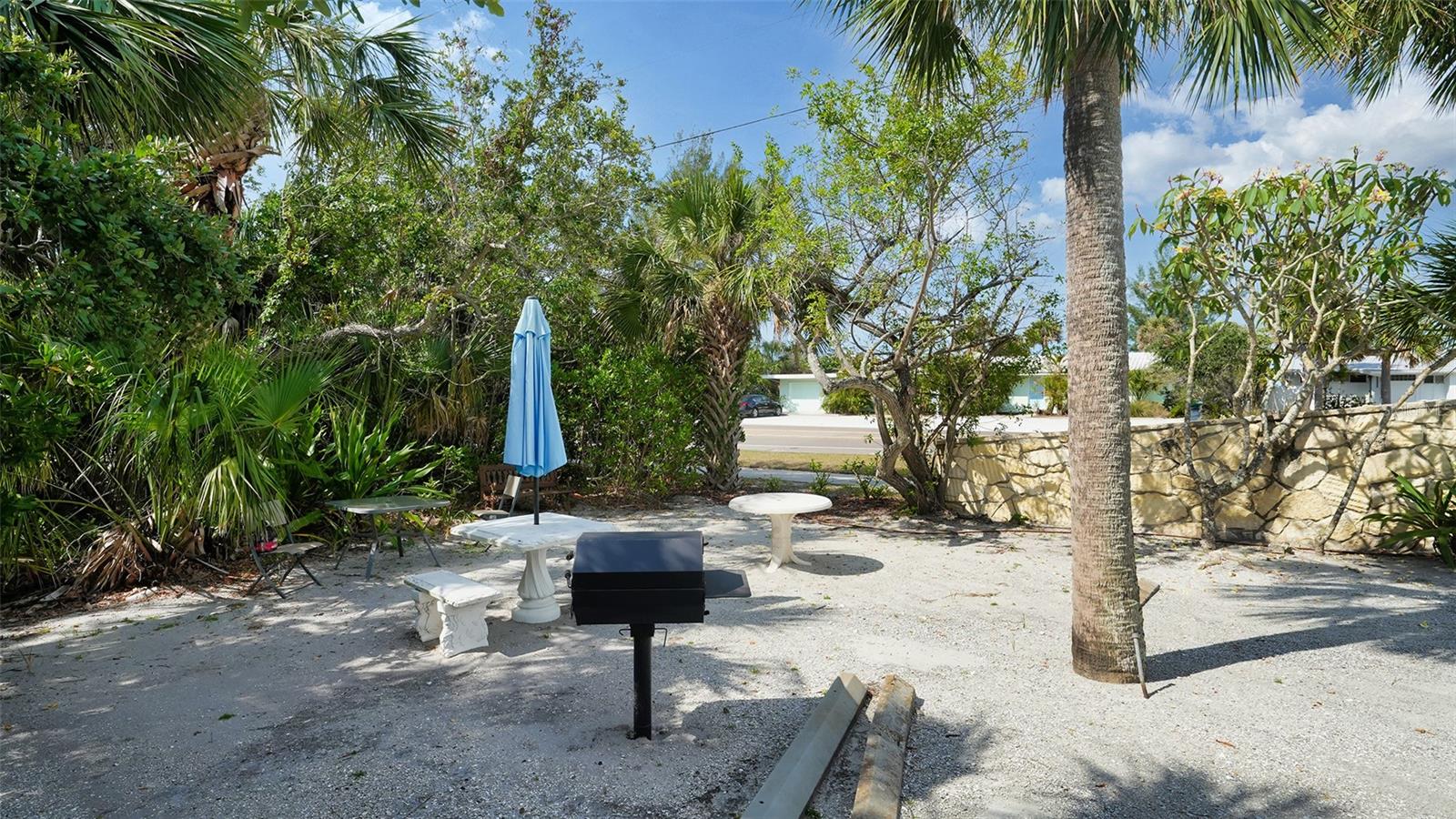 NEPTUNE ON LONGBOAT KEY - Residential