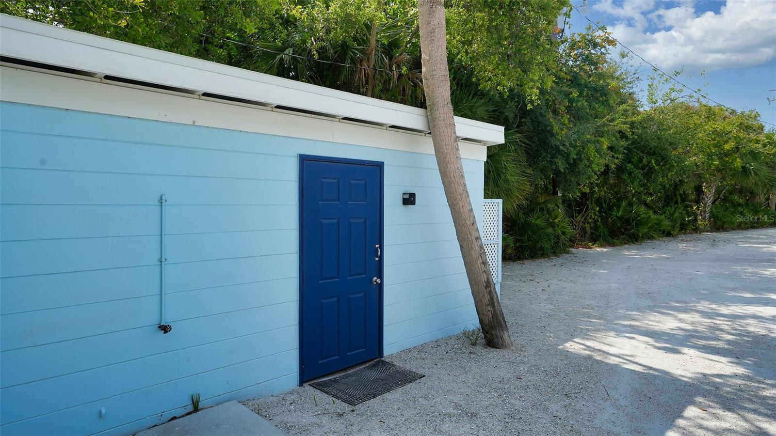 NEPTUNE ON LONGBOAT KEY - Residential