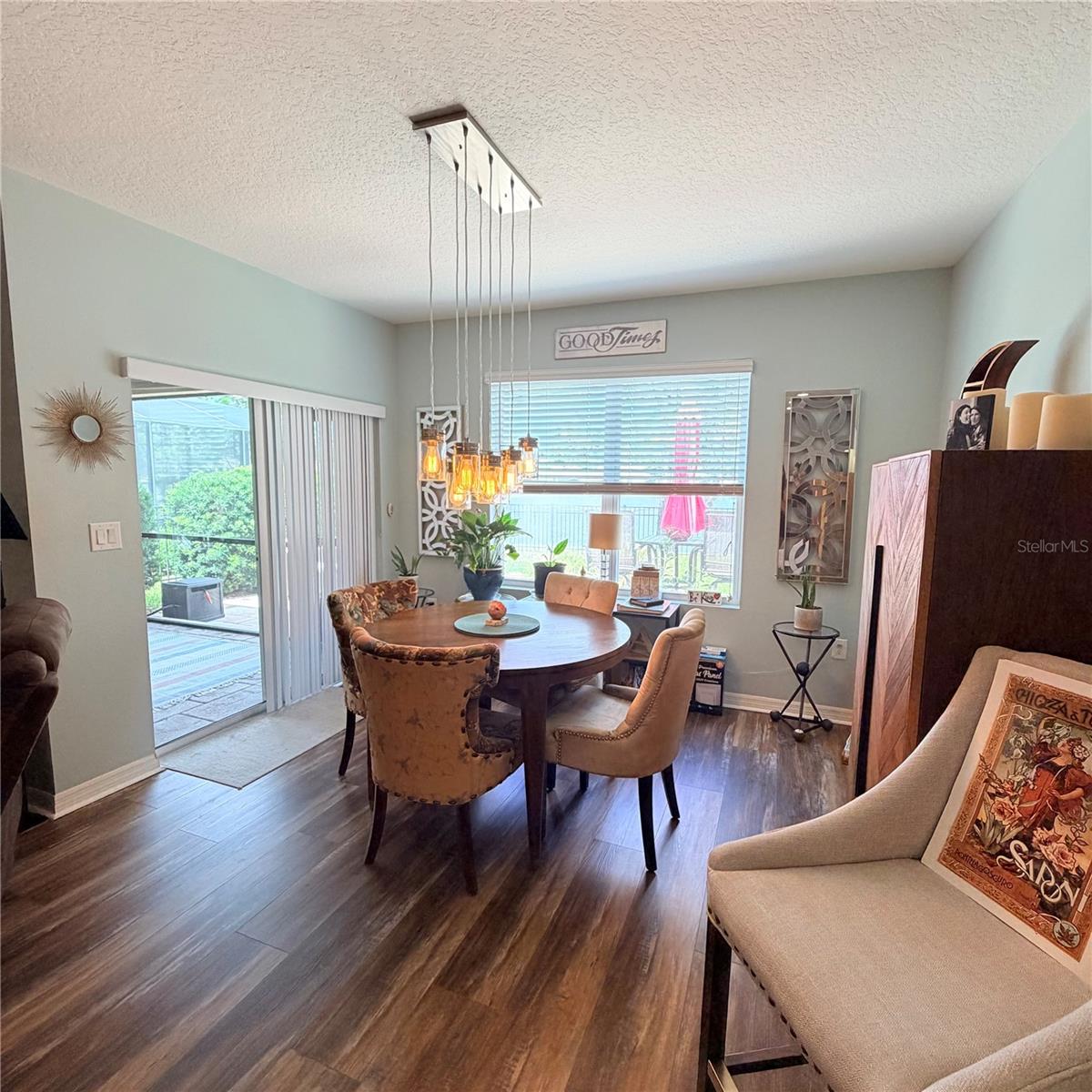 SABAL LAKES - Residential