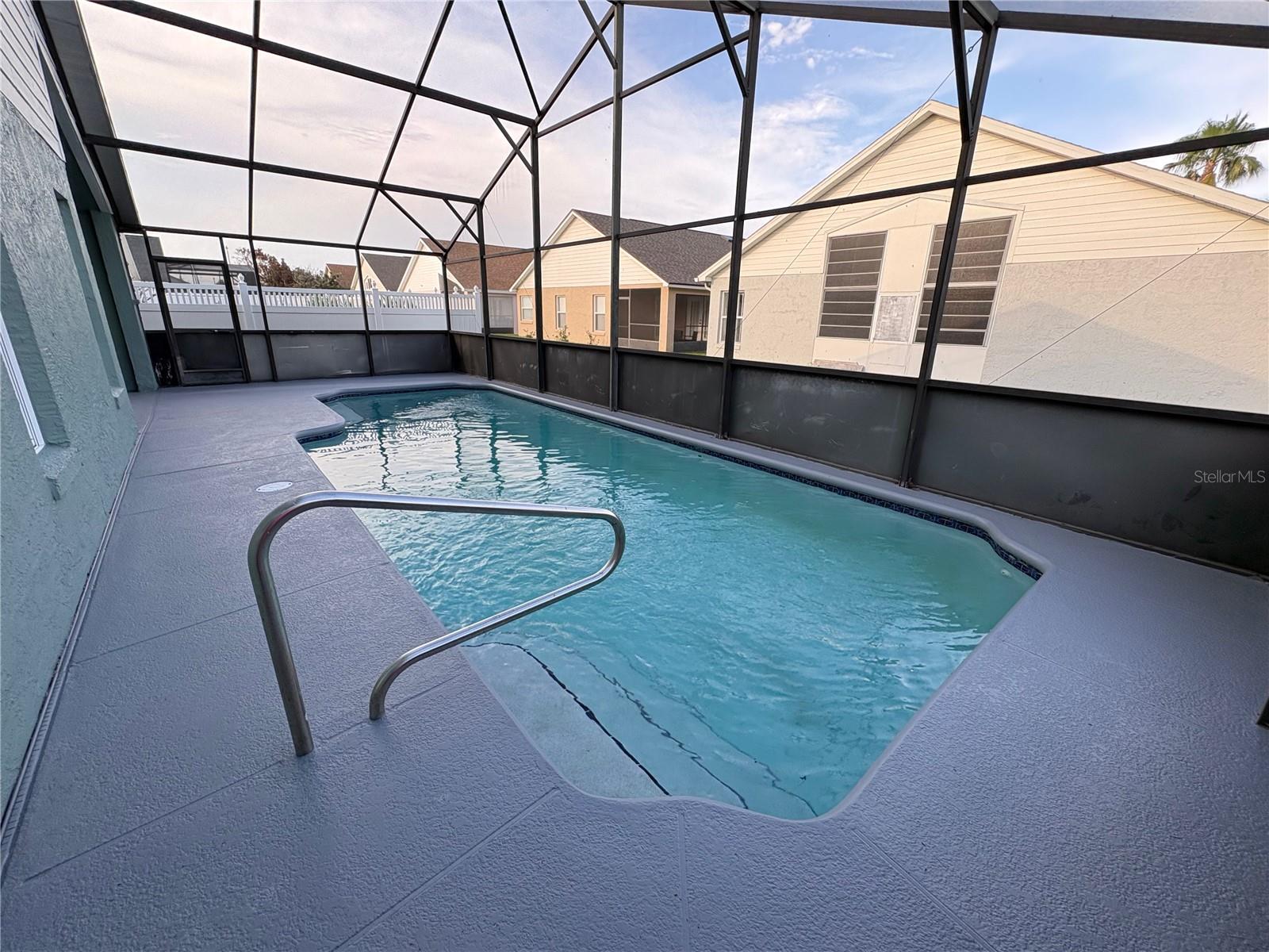CRYSTAL GLEN - Residential Lease