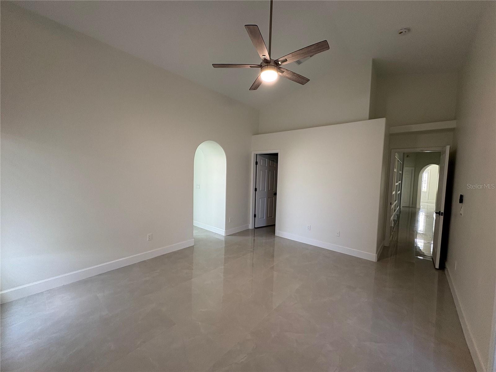 CRYSTAL GLEN - Residential Lease