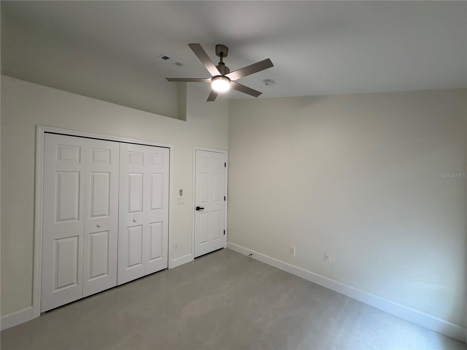 CRYSTAL GLEN - Residential Lease