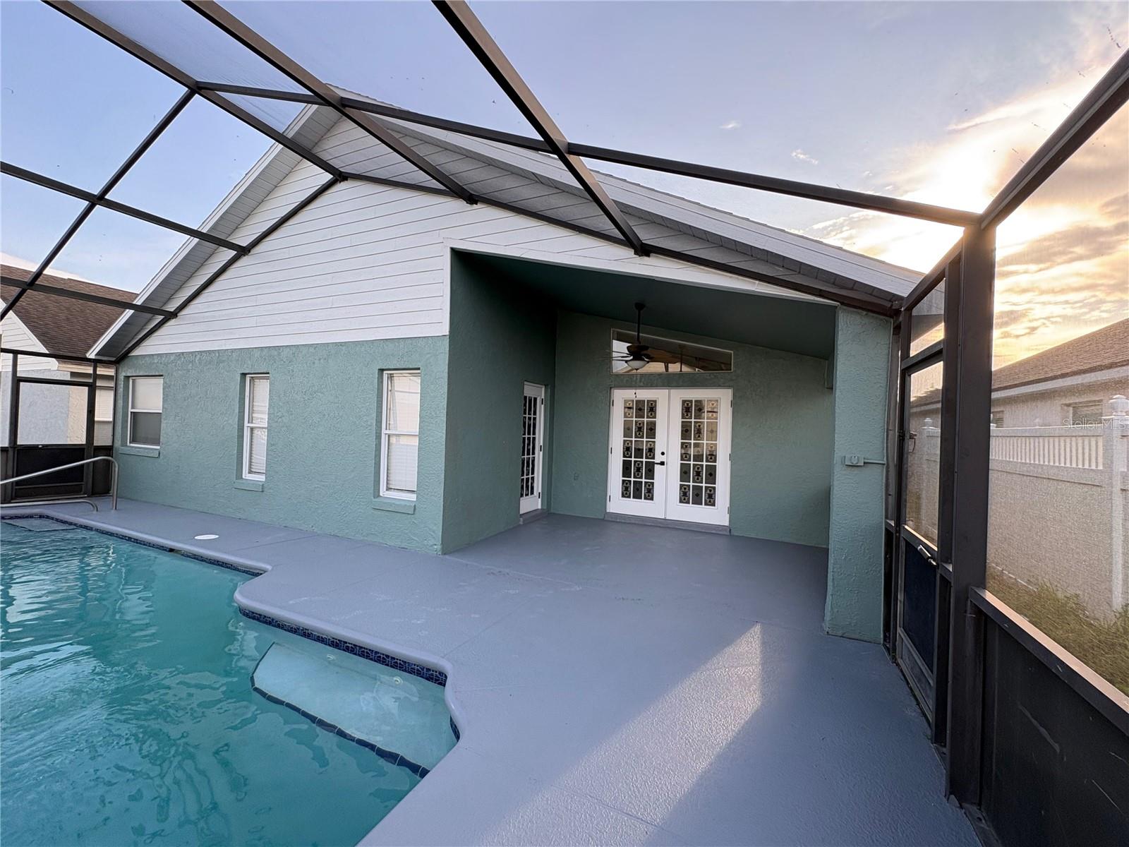 CRYSTAL GLEN - Residential Lease