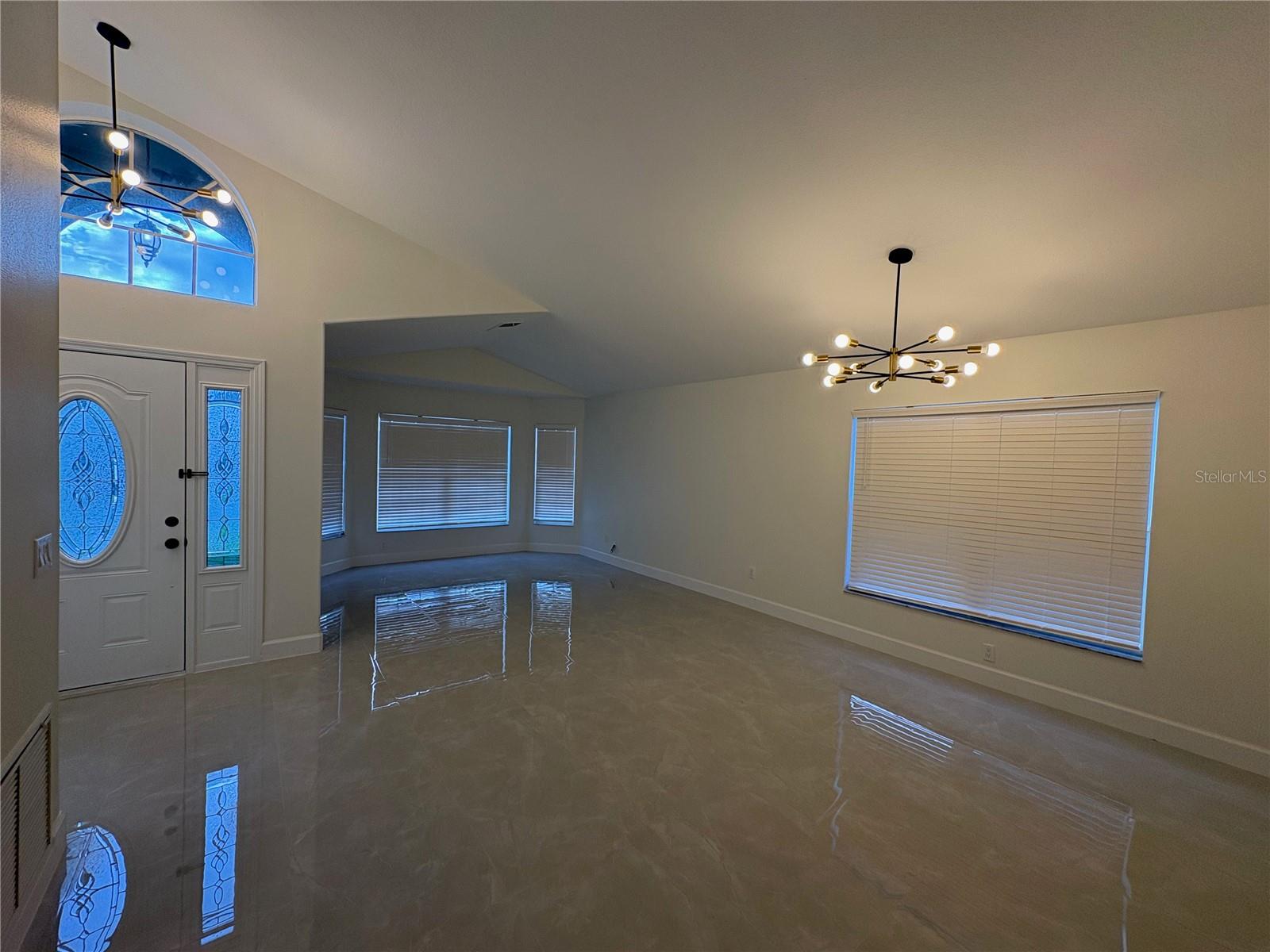 CRYSTAL GLEN - Residential Lease